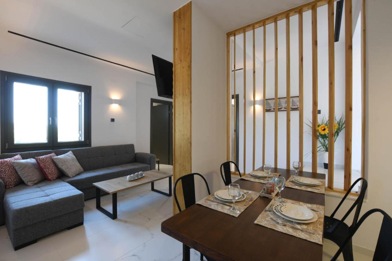 Orion Eco Suites 칼터로스 외부 사진