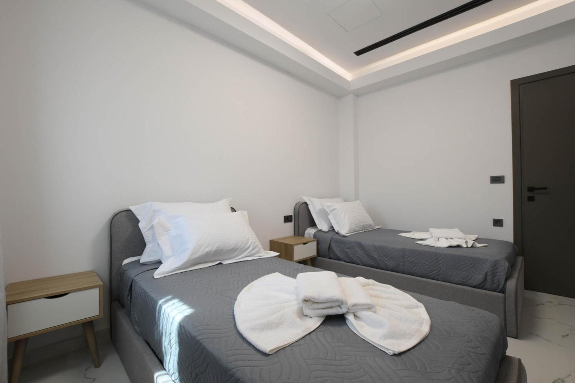 Orion Eco Suites 칼터로스 객실 사진