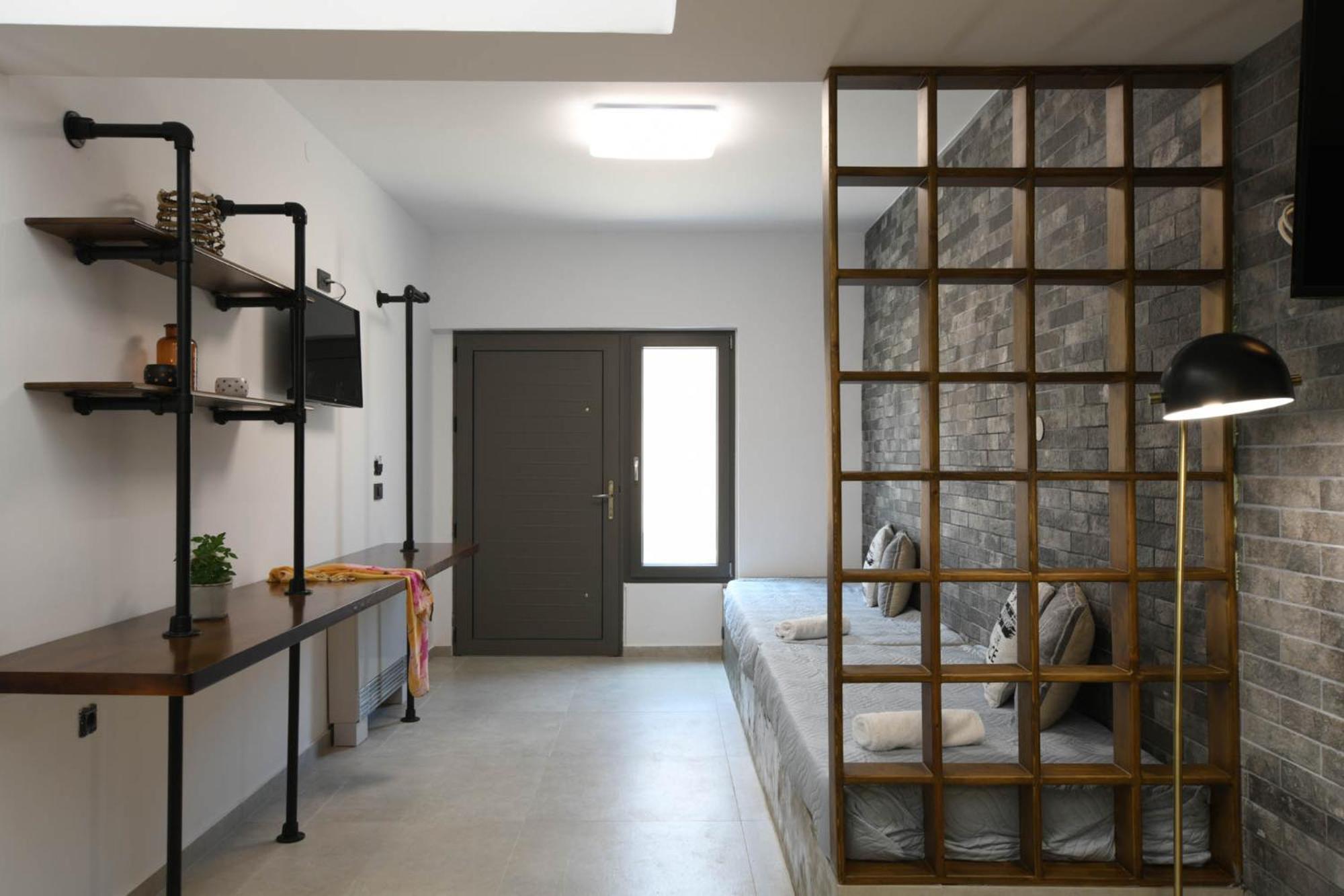 Orion Eco Suites 칼터로스 객실 사진